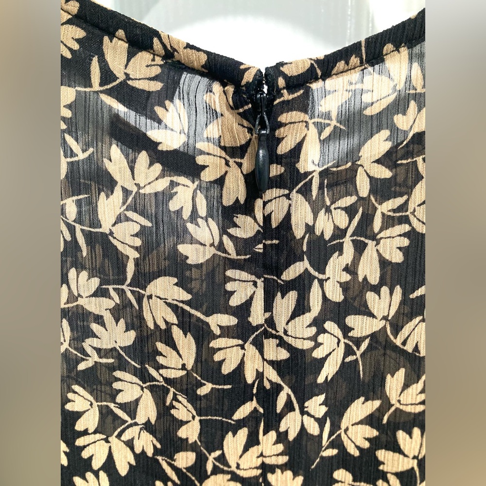 NWT Mark New York Long Sleeve Hi Lo Fit & Flare Leaf Print Dress Size 4 - Picture 13 of 15